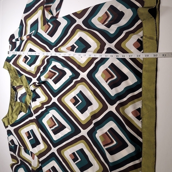 Maggie Barnes Geometric Green & Blue Blouse Size 2X - Picture 6 of 7